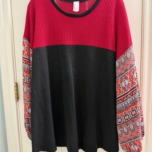 Lilypad Red and Black Textured Top